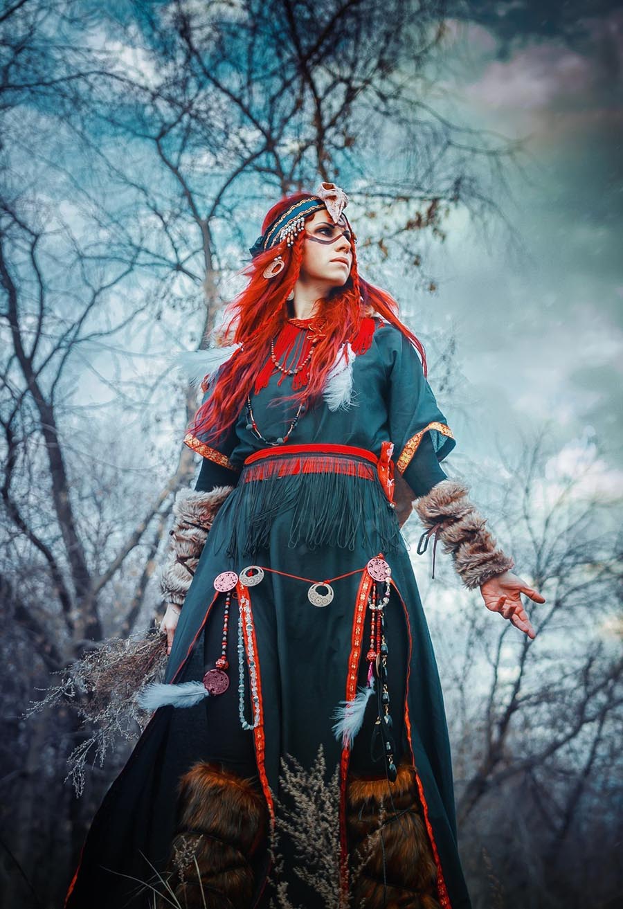 Take a pause and enjoy Girls in Slavic costumes — streaming from Lisbon